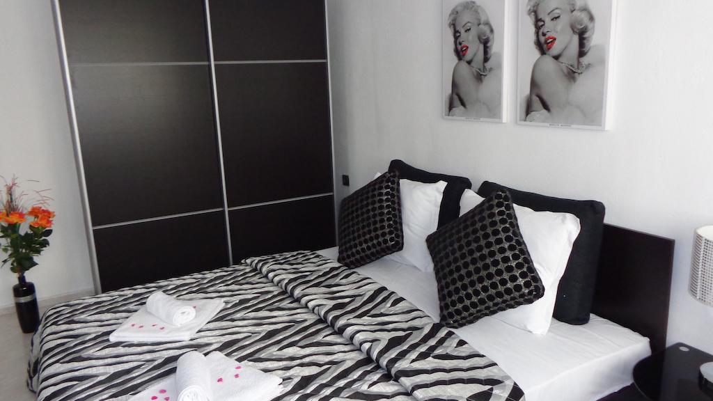 Zoya Apartment Burgas by Rom bilde
